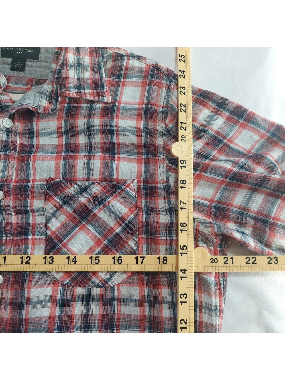 Banana Republic Men's Medium Plaid Button-Up Shirt 100% Cotton